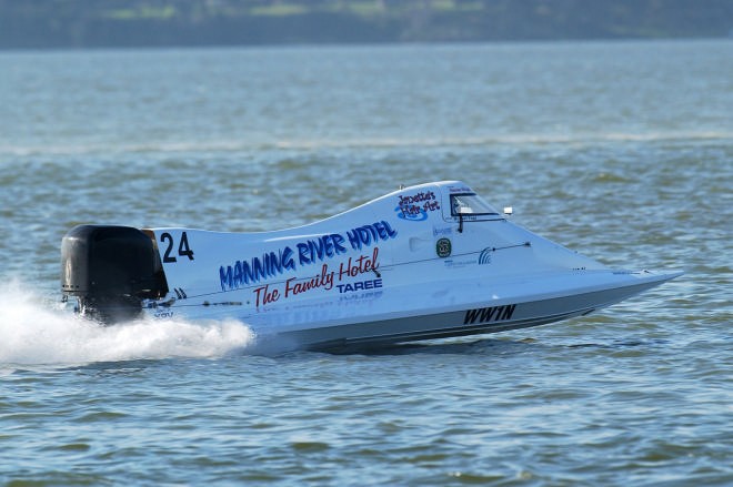 Michael Page’s F2000 Page Racing - 2997 Australian F1 Super Boats Round 2 at Toukley © Theo Spykers 